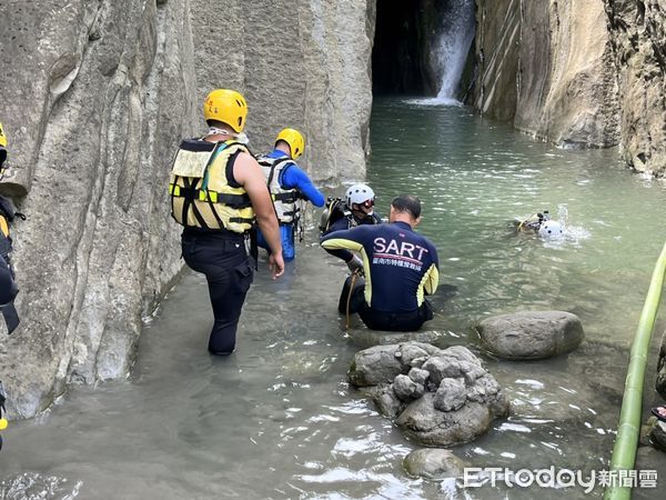 ▲▼千層岩瀑布溺水             。（圖／記者林悅翻攝）