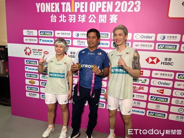 ▲大馬組合陳堂傑(右)、杜頤溈(左)奪2023台北羽球公開賽混雙。（圖／記者簡名杉攝）