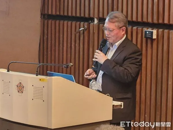 ▲▼  台北榮總臨床毒物與職業醫學科主任楊振昌  。（圖／記者嚴云岑攝）