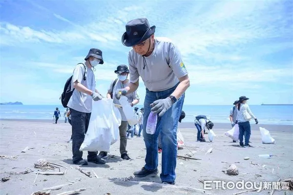 ▲▼高鐵淨灘活動清出625公斤海洋垃圾。（圖／高鐵公司）