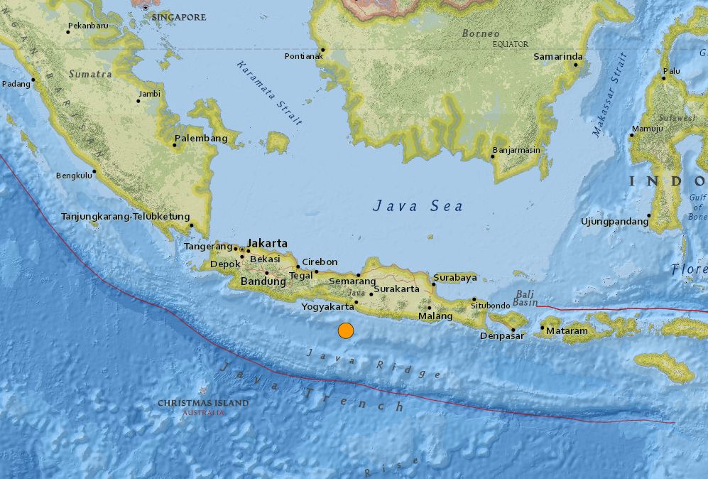 ▲▼印尼日惹「極淺層強震」規模6.4　震源深度僅25公里。（圖／翻攝自USGS）