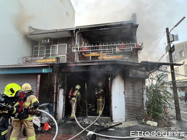 ▲台南市東區立德二路民宅30日晚上6時21分傳出火警，造成1名獨居女長者不幸命喪火窟。（圖／記者林悅翻攝，下同）