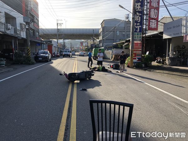 ▲▼女子騎機車橫切車道，男子剎車不及追撞，造成肋骨斷裂，左小腿骨折。（圖／民眾提供，下同）