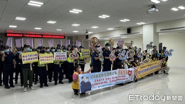 ▲112年「暑期保護青少年－青春專案」，首日擴大臨檢暨聯合督導。（圖／記者楊漢聲翻攝）