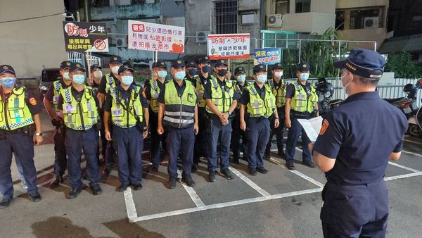 ▲青春專案彰化警方聯合稽查擴大臨檢。（圖／彰化縣警方提供）