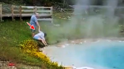 硬要摸黃石公園「78度熱泉水」！美國妹子摸完尖叫：真的超燙　網轟沒救了