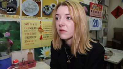 外國妹來台　卻被老闆娘逼哭