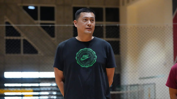 ▲▼台鋼獵鷹隊長吳岱豪、助教林育正。（圖／台鋼獵鷹提供）