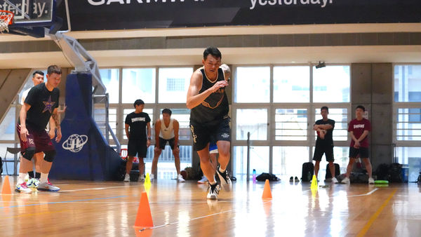 ▲▼台鋼獵鷹隊長吳岱豪、助教林育正。（圖／台鋼獵鷹提供）