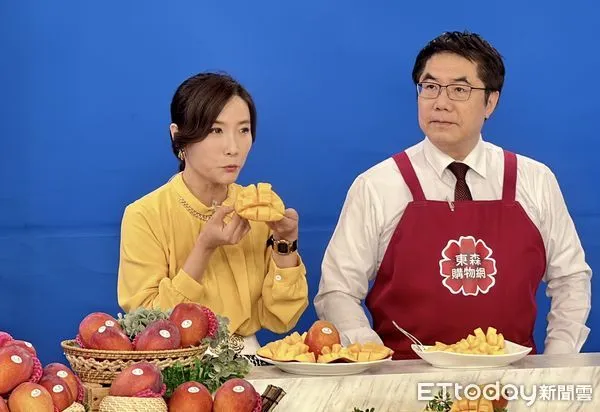 ▲台南市長黃偉哲6日特北上參加東森購物平台直播節目，向全國消費者極力推銷台南愛文芒果。（圖／記者林悅翻攝，下同）