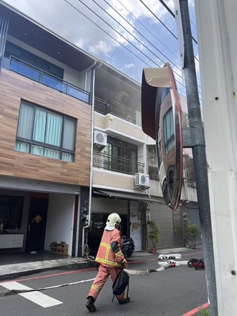 ▲彰化員林市民宅發生火警。（圖／民眾提供）