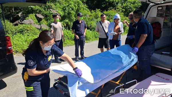 ▲▼八通關小營地摔落邊坡案。（圖／記者高堂堯翻攝）