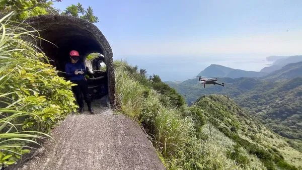 ▲▼             9人登山團前往勸濟堂，1男失蹤。（圖／新北市消防局提供）