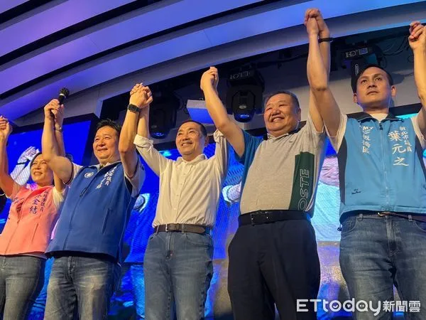 ▲侯友宜出席土城宜蘭同鄉會。（圖／記者鄭佩玟攝）