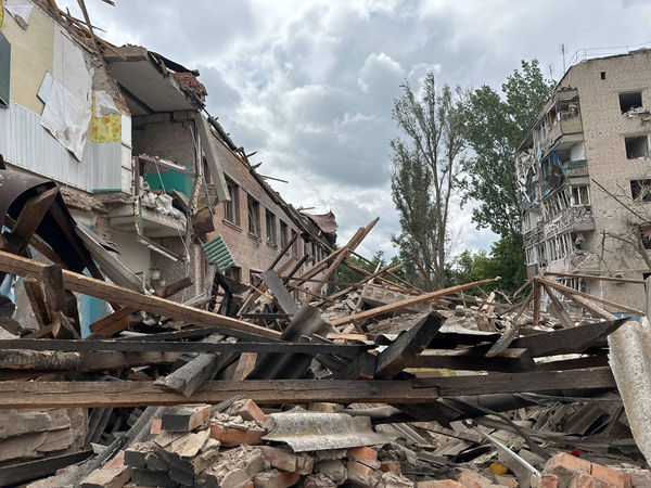 ▲▼烏克蘭札波羅熱地區城鎮奧列霍夫（Orikhiv）10日被俄軍空襲。（圖／路透）