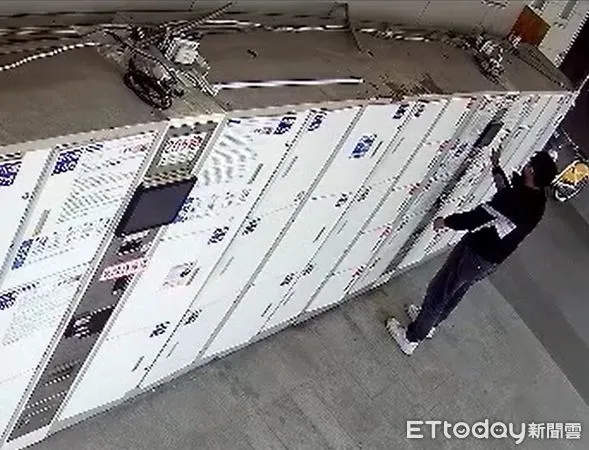 ▲▼鐵路置物櫃常被當成毒品、銀行帳戶以及金錢轉手段點，鐵警將列治安重點。（圖／記者邱中岳翻攝）