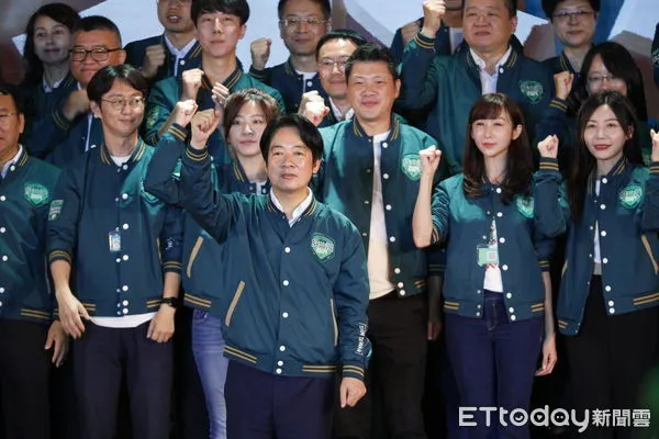 ▲▼民進黨2023第二十屆第二次全代會7/16舉行，黨內重量級黨公職代表全員出席力挺2024總統參選人賴清德，及民主大聯盟立委。（圖／記者湯興漢攝）