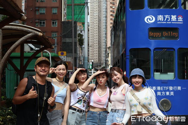 ▲▼香港女團Lolly Talk帶著KID和峮峮遊香港。（圖／ETtoday）