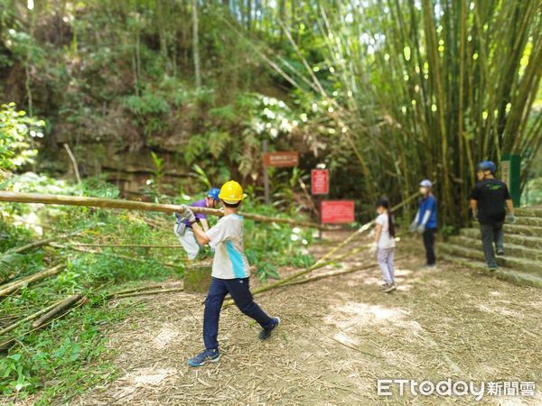 ▲政府單位、民間團體及志工共同打造澀水自然的步道。（圖／南投林區管理處提供）