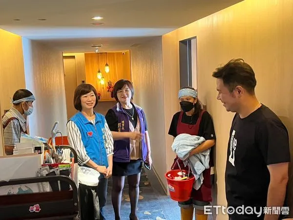 ▲身障職訓8名學員全數獲得實習飯店—棧台東南豐鐵花留任給予就業機會。（圖／記者楊漢聲翻攝）