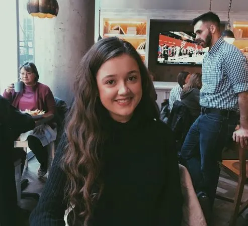 ▲18歲女大生遭輪胎擊中喪命。（圖／翻攝自Lauren Collins臉書）