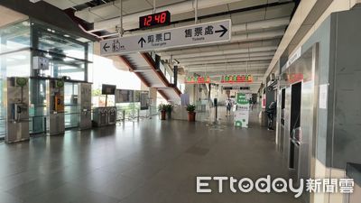 裝甲兵搭訕17歲少女！噁問「有沒有男友」還摸臀　下場超慘