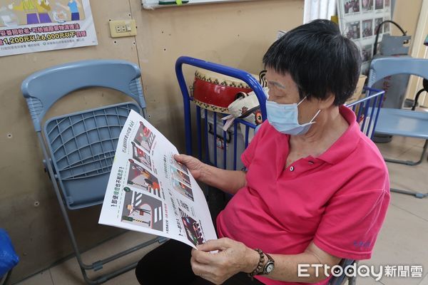 ▲里港警分局結合「路老師」及鄰里社區加強宣導交通安全            。（圖／記者陳崑福翻攝）