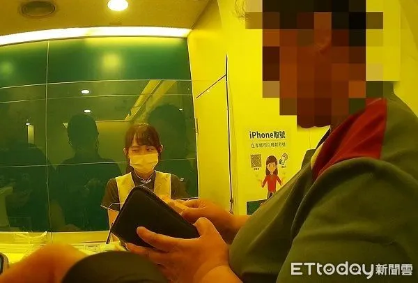 ▲張姓女子以為提供約定帳號可拿租金和抽成的「好康」。（圖／八德警分局提供）