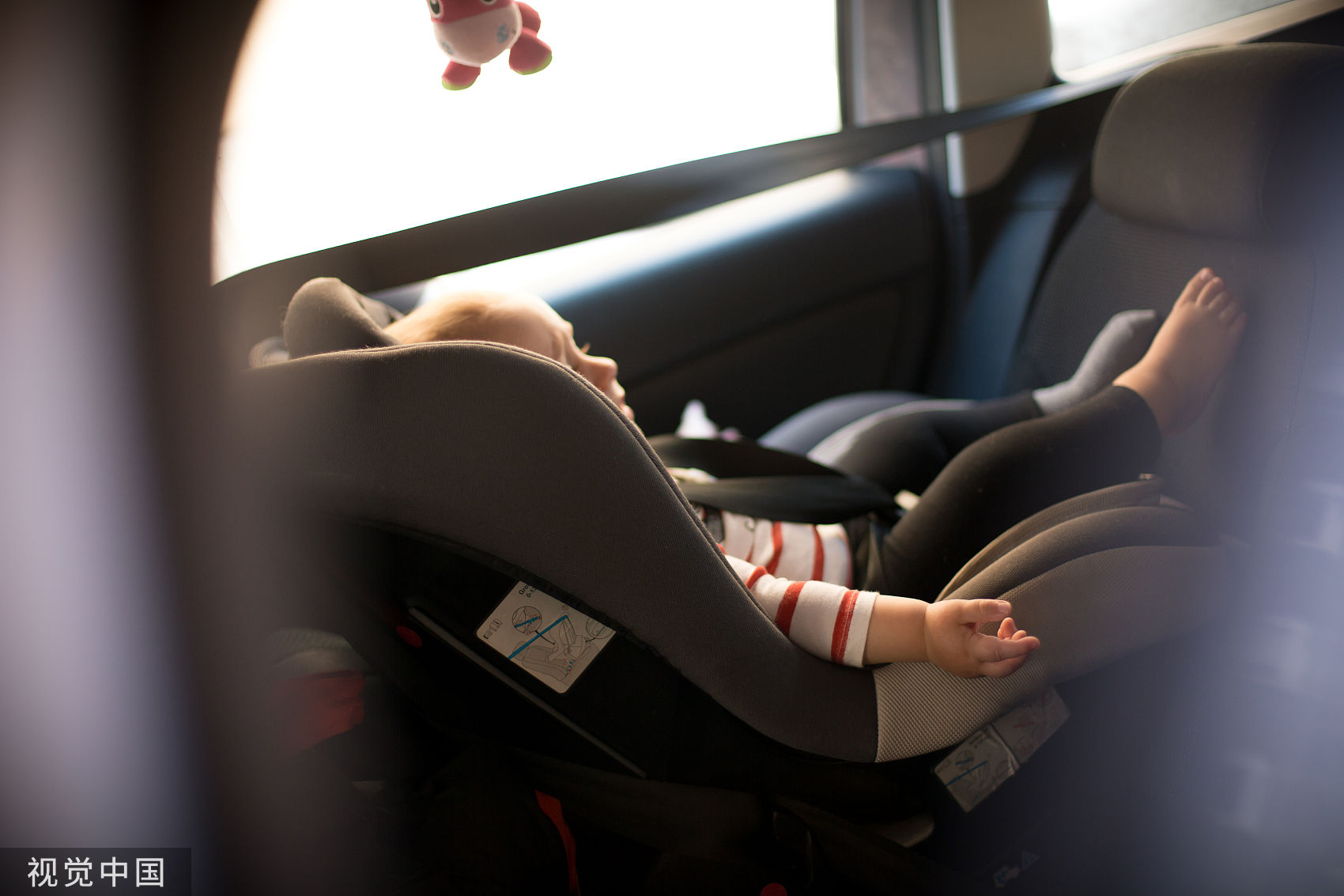 ▲▼兒童、嬰兒、熱死車上、車內中暑、汽座、安全座椅。（圖／CFP）