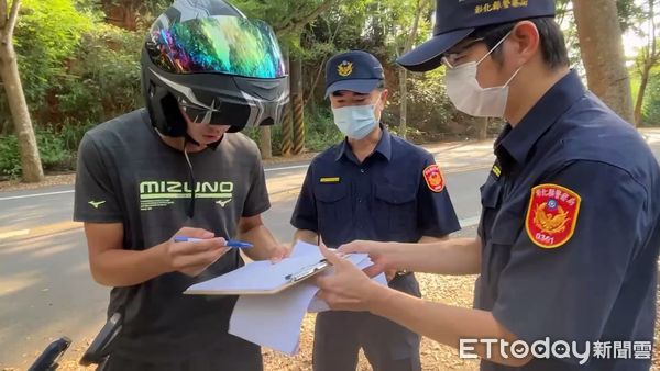 ▲▼彰139線平均每天開出31張超速紅單，警方杜絕危險駕駛，首次派出便衣警充當追焦手拍照取締。（圖／彰化警方提供，下同）