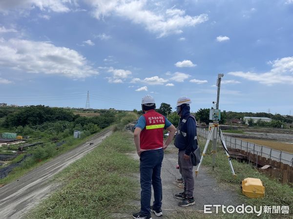 ▲「雲林至嘉義系統送水管備援複線工程-雲嘉複線水管橋」防汛整備督導。（圖／記者蔡佩旻翻攝）