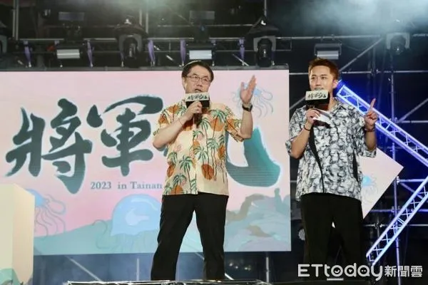 ▲2023台南夏日音樂節將軍吼，23日進入第2天，來自各地的忠實歌迷一早就湧入現場排隊，2天總計超過9萬人次朝聖，為歷年之最。（圖／記者林悅翻攝，下同）