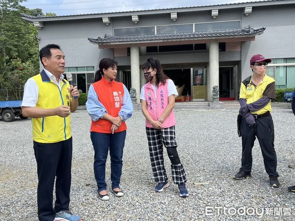 ▲立委蔡培慧今日邀集相關單位至竹山交流道淹水地段會勘。（圖／蔡培慧服務團隊提供）