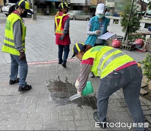 ▲「稱母就醫」台中男不配合登革熱鎖門跑出去還告里長破門　市府怒開罰6到30萬。（圖／台中市政府提供）