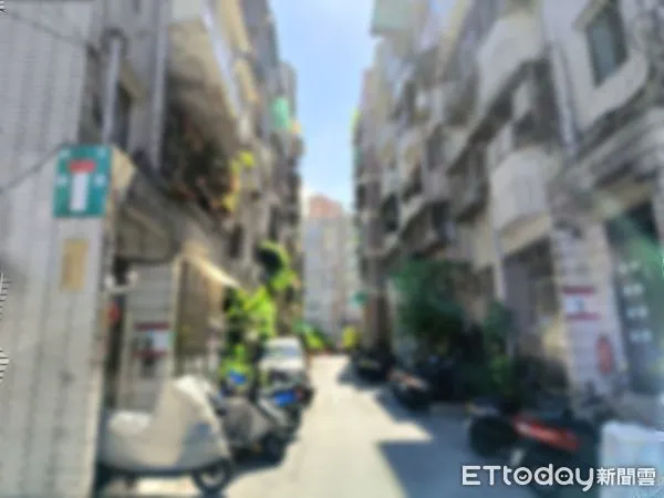 ▲▼ 淡水男嫌鄰居很吵，竟持西瓜刀怒砍對方            。（圖／記者戴上容翻攝）