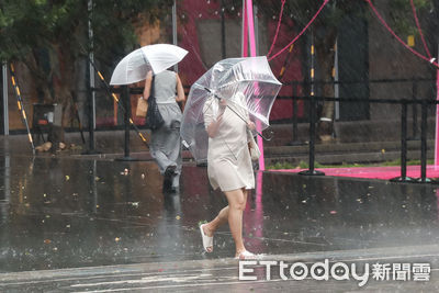 明起雨變多「下最大時間曝」　中秋逢年度大潮西部防淹水