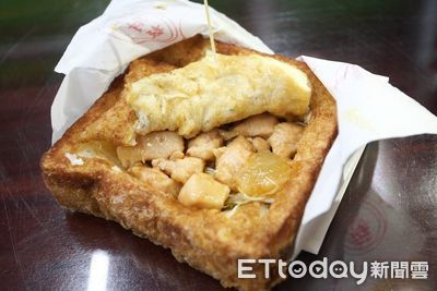 高中生畢旅去台南抱怨「有災難感」：棺材板難吃！一票人反駁