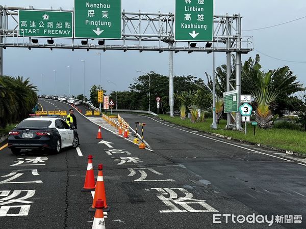 ▲國道三號林邊交流道至大鹏灣環灣道路之北上路段高架橋，提供停車            。（圖／記者陳崑福翻攝）