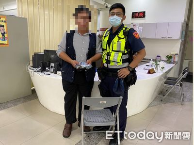 騎士20萬塞口袋!鈔票一路飛 好心路人撿回18萬...失主超感謝
