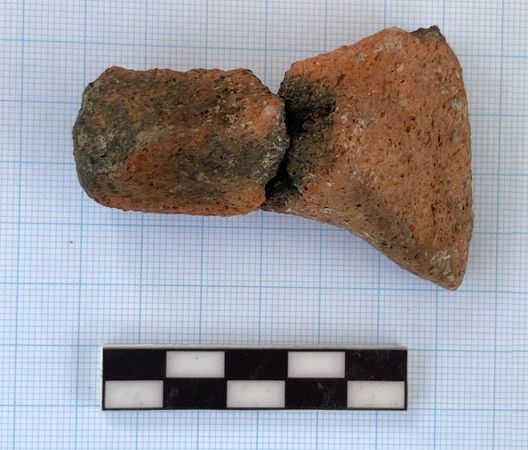 ▲▼北市大安區金華公共住宅基地挖出疑史前陶。（圖／北市政府文化局）