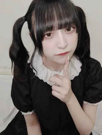 ▲▼17歲姫莉菜乃出道3個月「過敏性休克」猝逝　團員淚：一切太突然 。（圖／翻攝自PrinceCHU!官方推特）