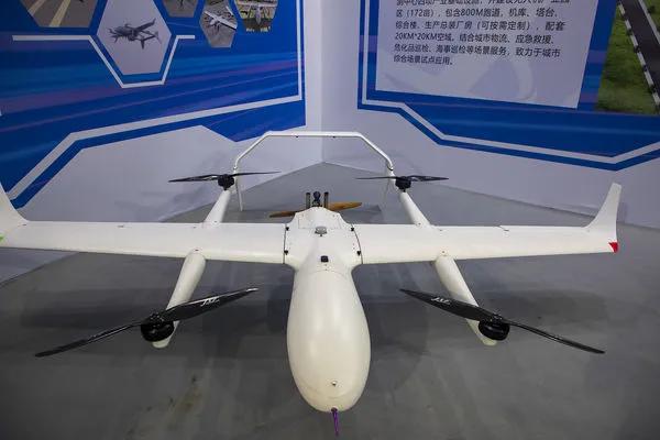 ▲解放軍空軍2023長春航展展出的各式無人機。（圖／CFP）