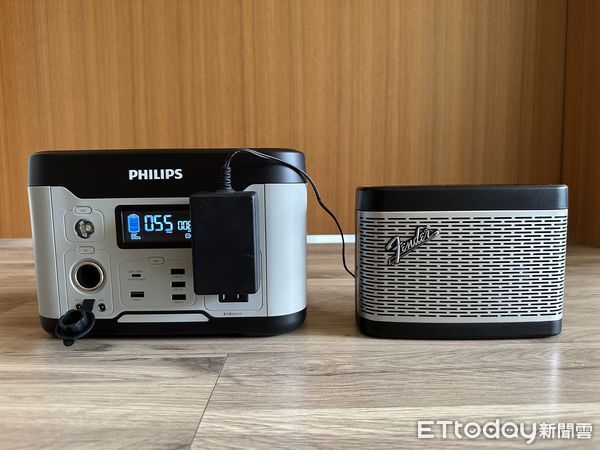 ▲PHILIPS 600W儲能行動電源。（圖／記者蔡惠如攝）