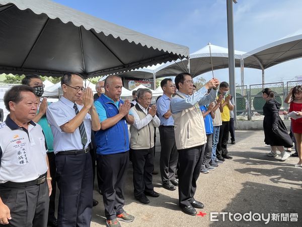 ▲中央、地方合資4300萬興建淨圓滿2爐，3日在環保署、台南市三大道教團體、公寓大廈管理工會、地方民代及道長等人見證下正式啟用，落實循環經濟低碳願景。（圖／記者林東良翻攝，下同）