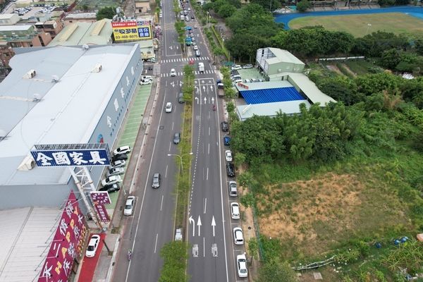 ▲桃園市中豐路12處路口進行車道偏心配置