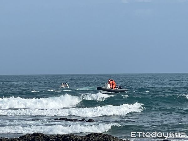 ▲▼澎湖業者帶人下海玩SUP　9人失聯。（圖／記者陳洋翻攝）