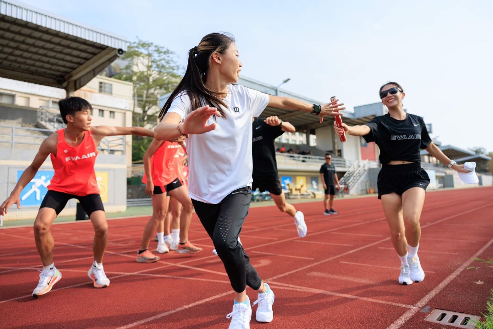 ▲▼長榮航空城市觀光馬拉松「幼苗計畫-校園深耕巡迴」活動5日在金門高中熱鬧登場。（圖／長榮）