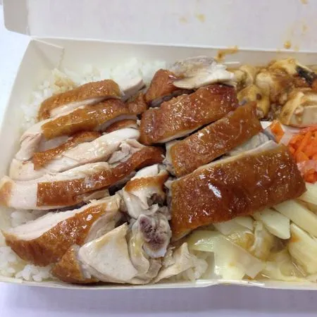▲「王記好吃雞肉」專賣店有著台南最強便當店之稱。（圖／取自王記好吃雞肉臉書）