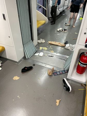 ▲新論峴站爆出烏龍事件，造成7人受傷。（圖／翻攝自YTN、韓網）