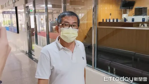 ▲▼調查局退休調查官郭詩晃涉收賄500萬元掩護潤寅集團詐貸騙局，今（7日）被台北地院一審判刑12年，郭詩晃聆判後表示難過不服。（圖／記者黃哲民攝）